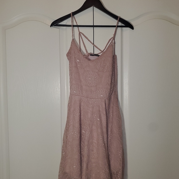 Rosé - Picture 1 of 4